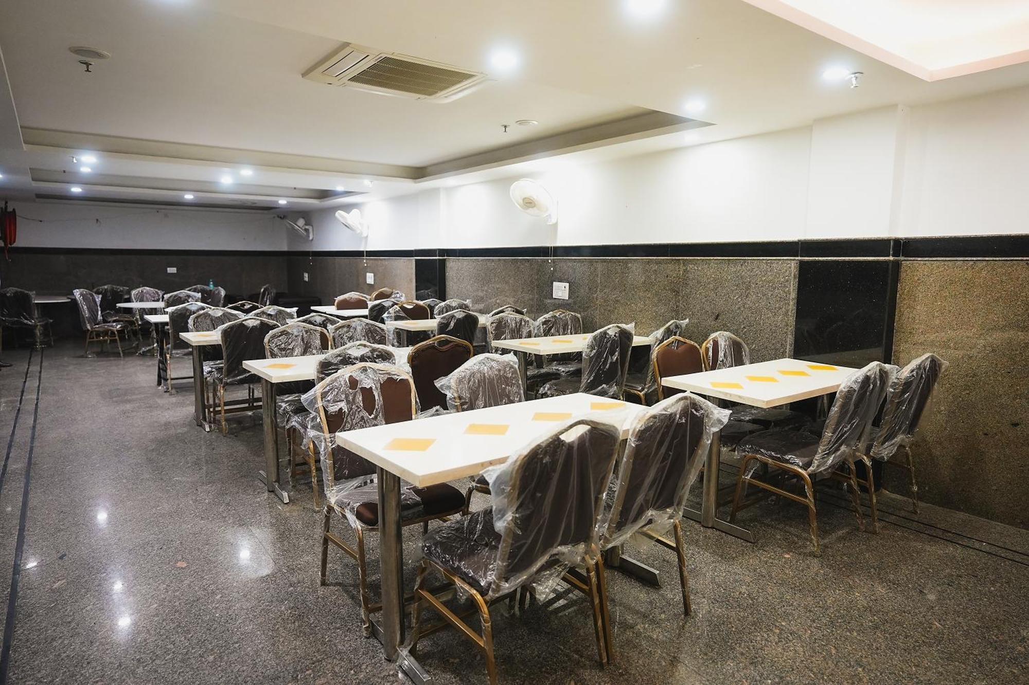 Hotel Kabir Palace Karol Bagh Ню Делхи Екстериор снимка